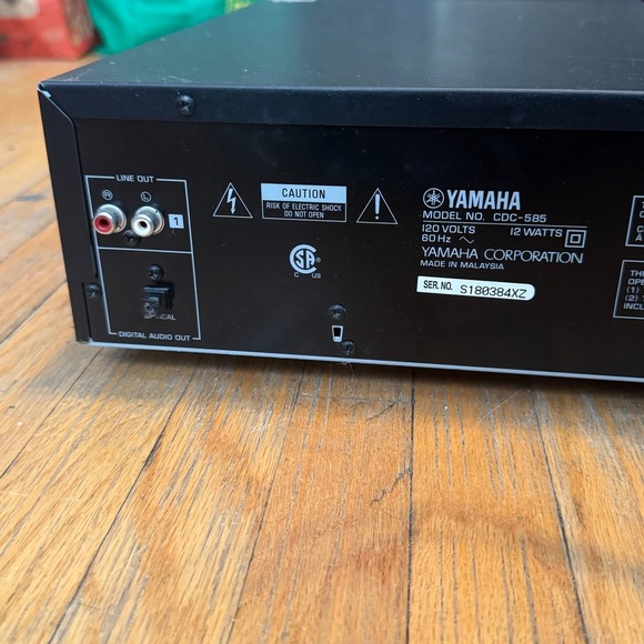 Yamaha CDC-585 Natural Sound 5-Disc Carousel Player Changer Play/Xchange -READ - Picture 10 of 13